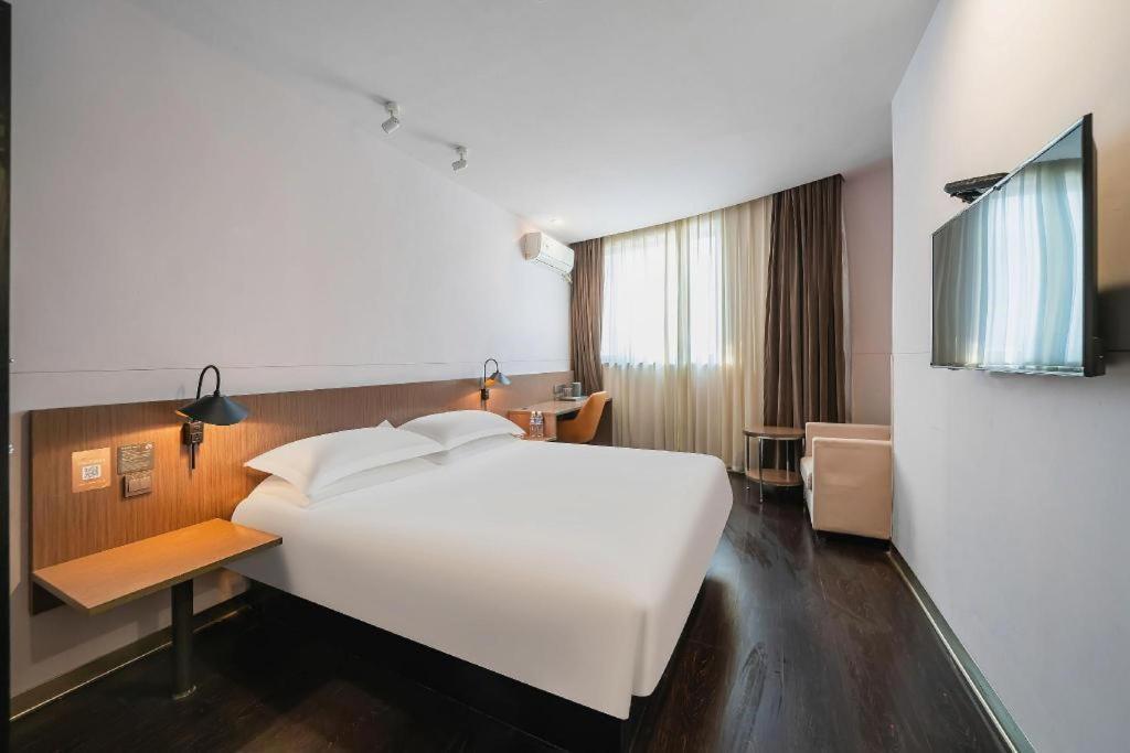 Magnotel Hotel Shanghai Railway Station Magnolia Plaza Buitenkant foto